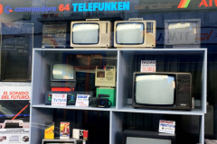 CPC464_Vitrine
